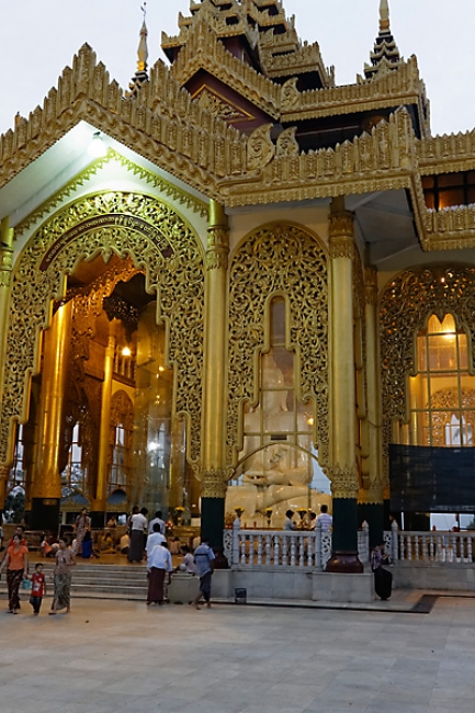Yangon-Lawka Chantha-015